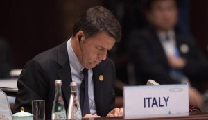 Renzi: "Non aumenteremo benzina per finanziare ricostruzione terremoto"