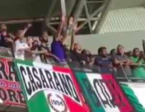 Russia, 2018, tifosi italiani a Haifa fanno saluto nazista FOTO