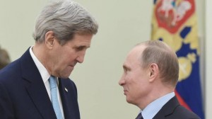 John Kerry e Vladimir Putin (foto Ansa)