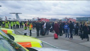 Londra, allarme chimico in aeroporto: sgomberato il terminal