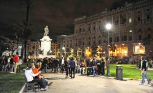 Roma, rissa con coltelli in centro: feriti 2 ragazzini