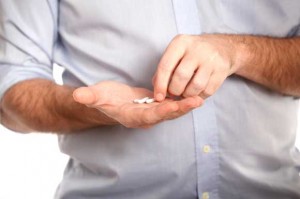 Pillolo anticoncezionale maschile è vicino: impedisce a spermatozoi di nuotare