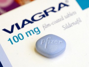 Rapinatore incastrato per una confezione di Viagra