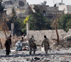 Siria, riprendono i raid russi su Idlib, Aleppo e Homs. Ong: "Decine di morti"