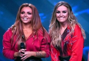 X Factor, Little mix sul palco in culotte, top e stivaloni FOTO
