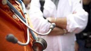 Medici: rischiano di sparire 40mila specialisti in dieci anni
