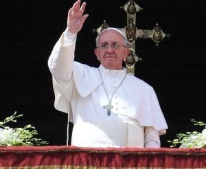 Papa Francesco, benedizione Urbi et Orbi per la pace: "Troppo sangue versato"