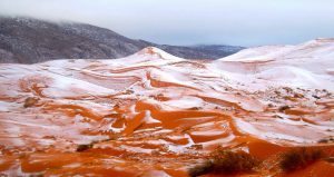 Sahara, neve nel deserto: non accadeva dal 1979