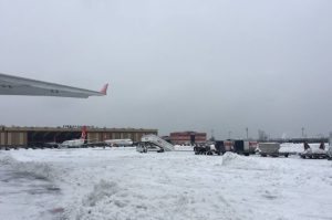 Maltempo, 500 italiani bloccati aeroporto Istanbul per tempesta neve8