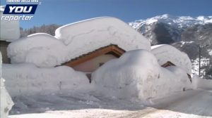 Capracotta, la neve seppellisce l'intero paese: scuola chiuse VIDEO