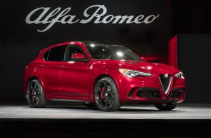 Auto più attesa del 2017: è Alfa Romeo Stelvio per gli inglesi