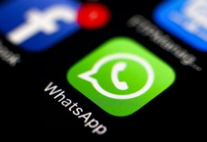WhatsApp, fissare in alto una chat: come funziona