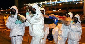 Terrorismo, "kamikaze infetti di virus ci minacciano": allarme Francia