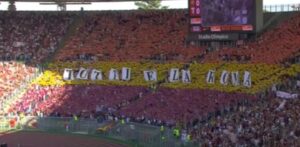 "Totti è la Roma", foto striscione Curva Sud: subito brividi all'Olimpico