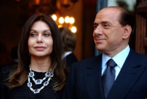 Berlusconi verso azzeramento assegno a Veronica Lario: udienza anticipata