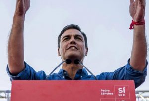 Spagna: Pedro Sanchez (ri) eletto segretario dei socialisti. La rivolta della base