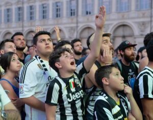 Champions, tifosi Juventus: lunghe code a Londra al binario per Cardiff
